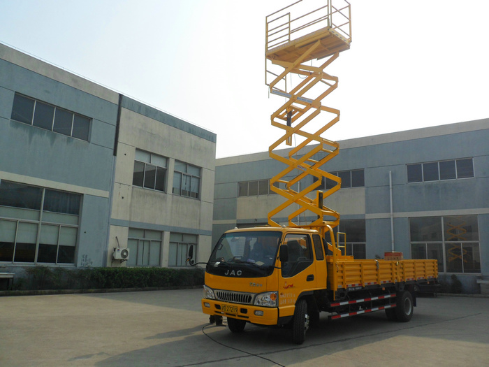 車載式高空作業(yè)臺 車載式高空作業(yè)臺