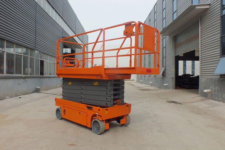 自行式升降機(jī)