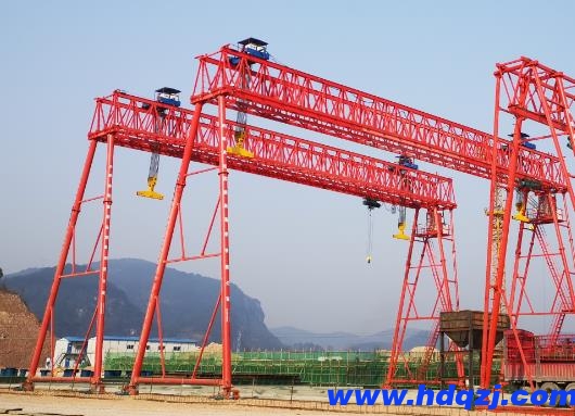 ME雙梁龍門吊 ME雙梁龍門吊