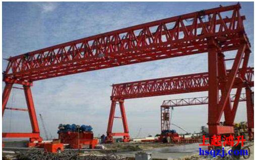 找廠家進(jìn)行龍門吊租賃是否要簽訂合同？