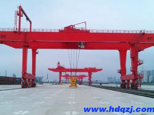 箱體式門(mén)式起重機(jī)價(jià)格高的原因