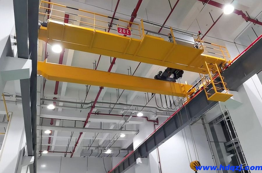 雙梁橋式起重機作業(yè)時應遵循哪些要求 雙梁橋式起重機作業(yè)時應遵循哪些要求