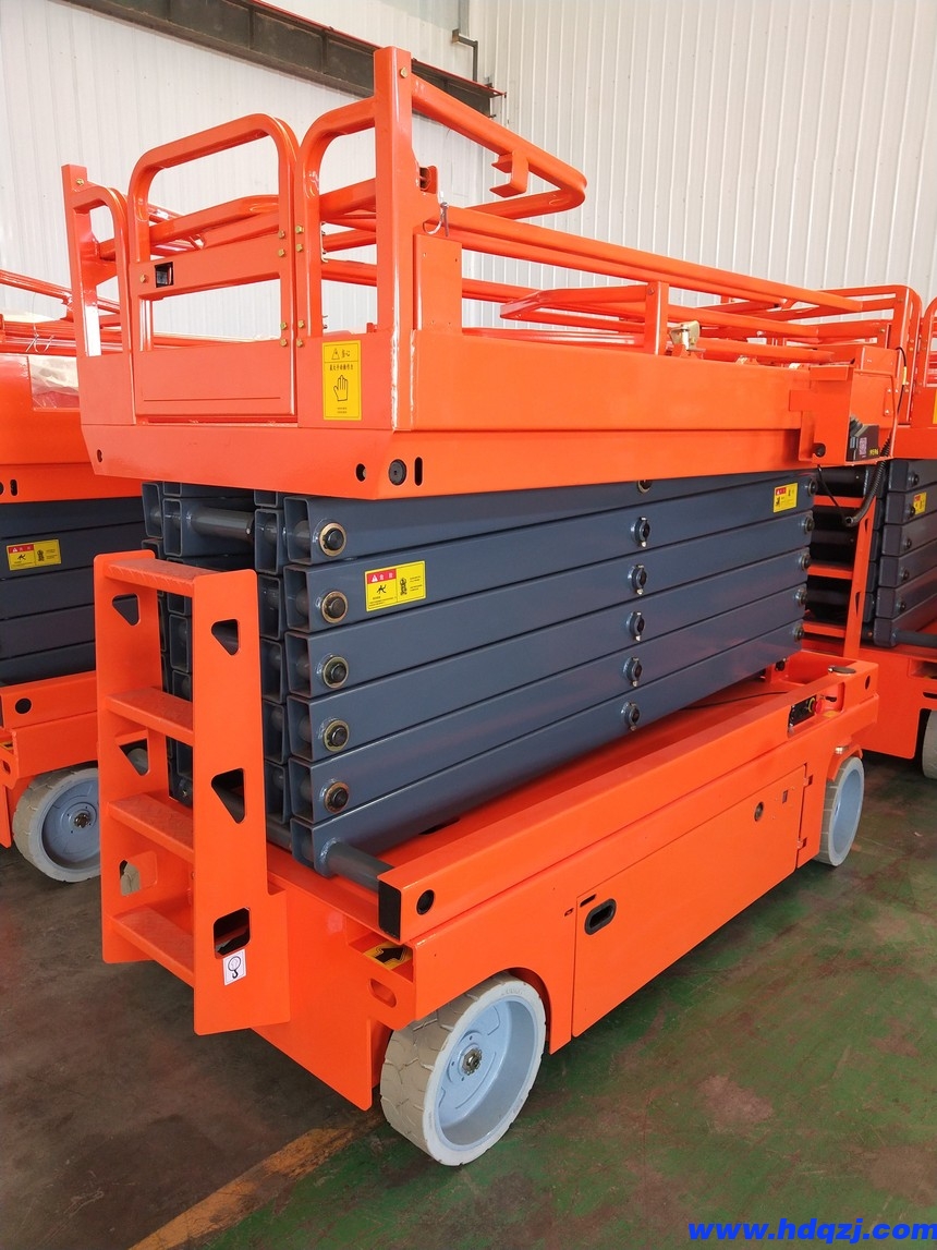 自行式升降機(jī) 蓄電池移動(dòng)升降平車
